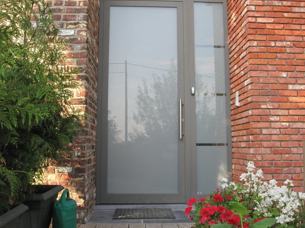 B&B Herberg Boerenhol De Mote Bvba Poperinge Exterior foto